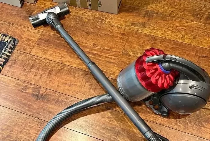 A vacuum to get rid of bed bugs